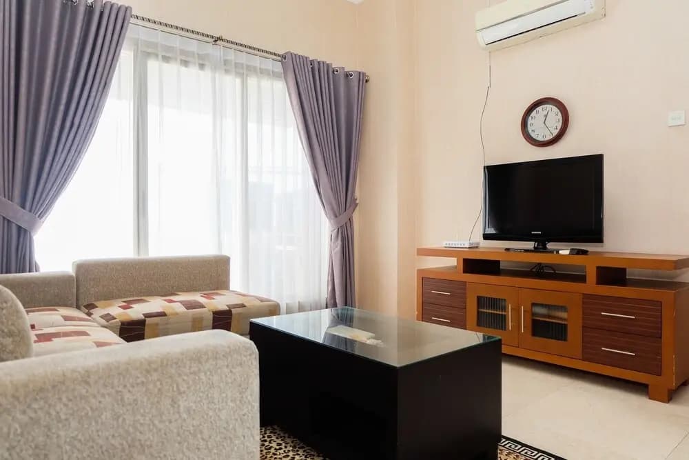 Spacious 3BR Poins Square Apartment - photo 5