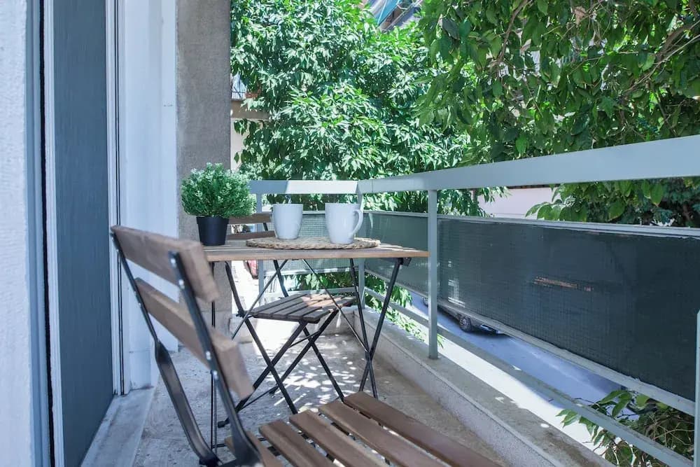Panormou Modern Elegant 3 Bd Balcony Apt - photo 12