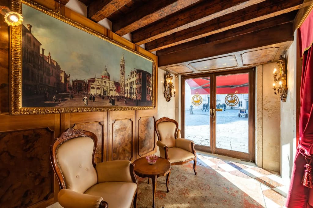 Hotel Scandinavia - photo 28