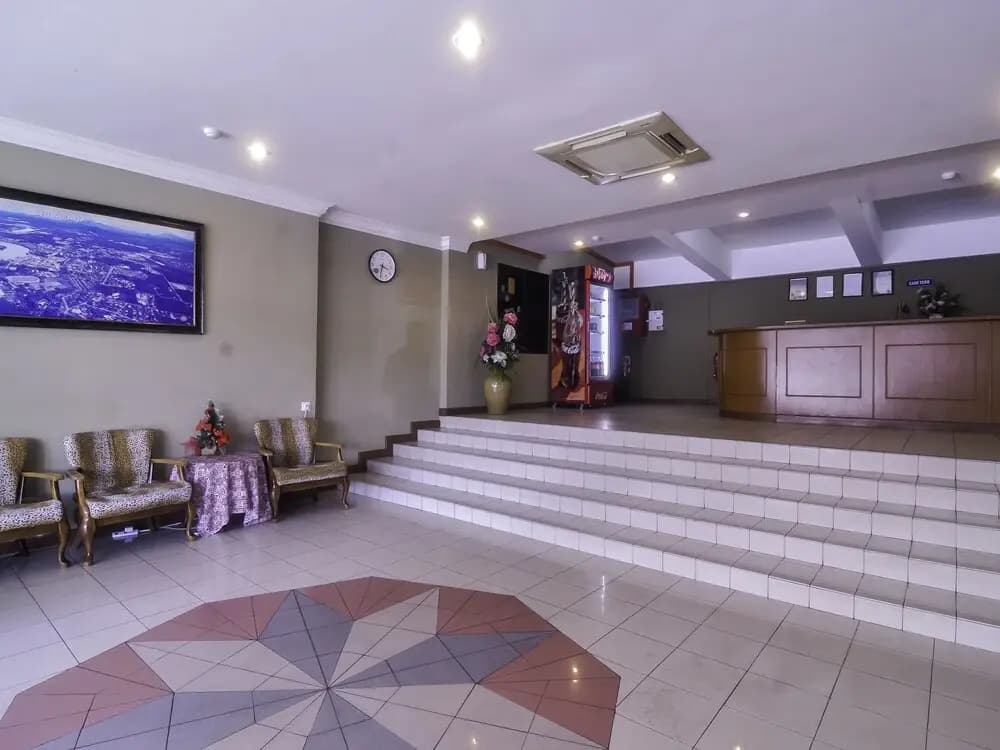 Theatre Inn - photo 2
