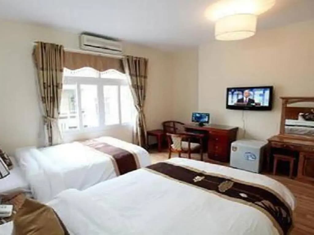 Hanoi An Father's Hotel & Travel - photo 2