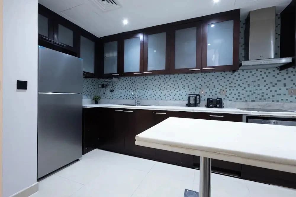 Stylish 2BR Business Bay Pool Access - photo 3