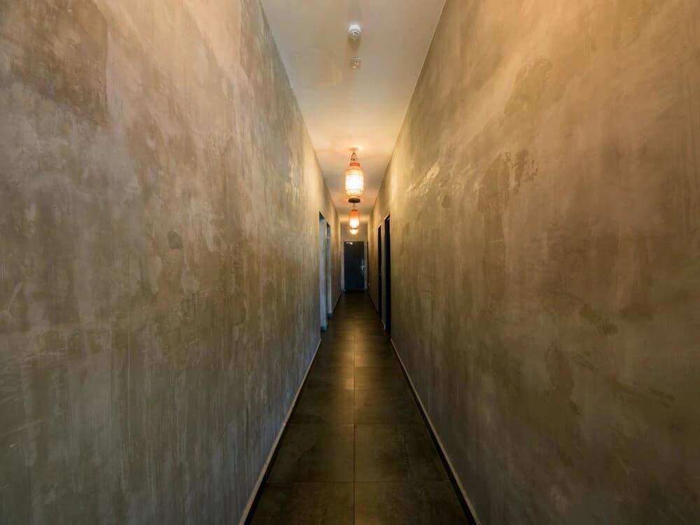 OYO 136 Ceria Hotel - photo 11