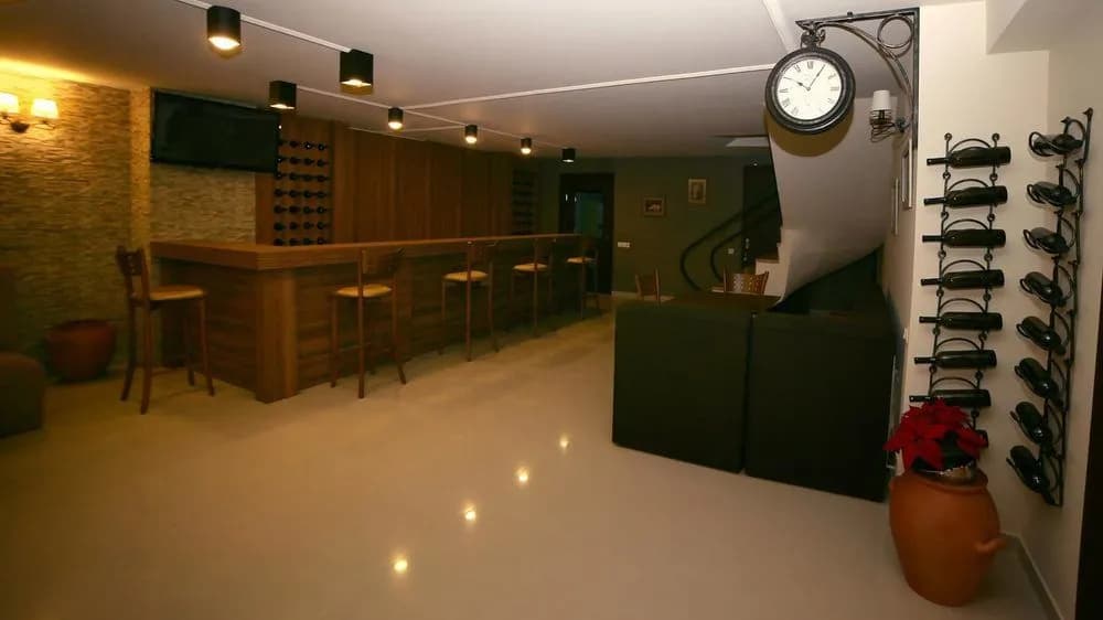 Basilon Hotel - photo 2