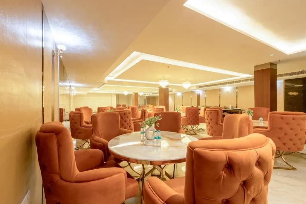 Saltstayz Premier - Paschim Vihar - photo 37