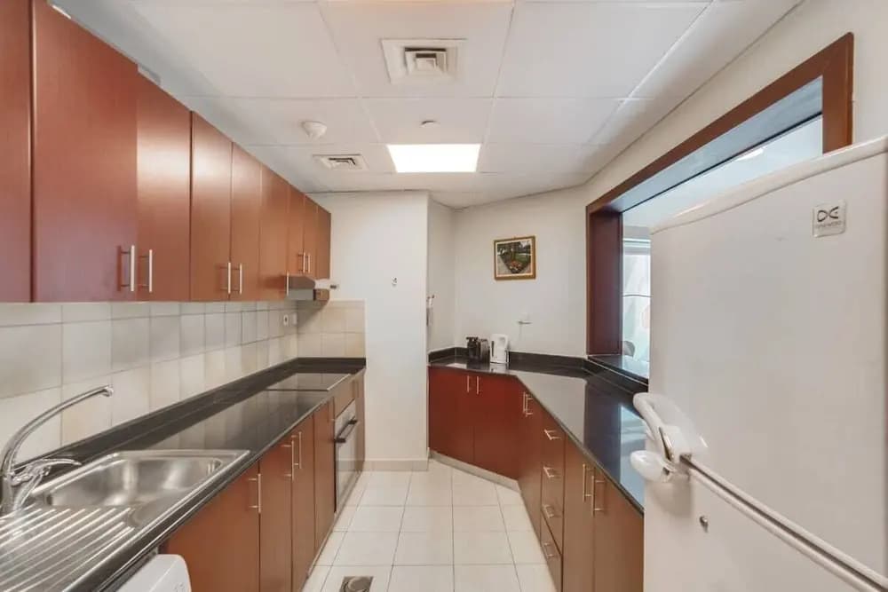 Spacious & Bright Apt In Marina, Sleep 6! - photo 12