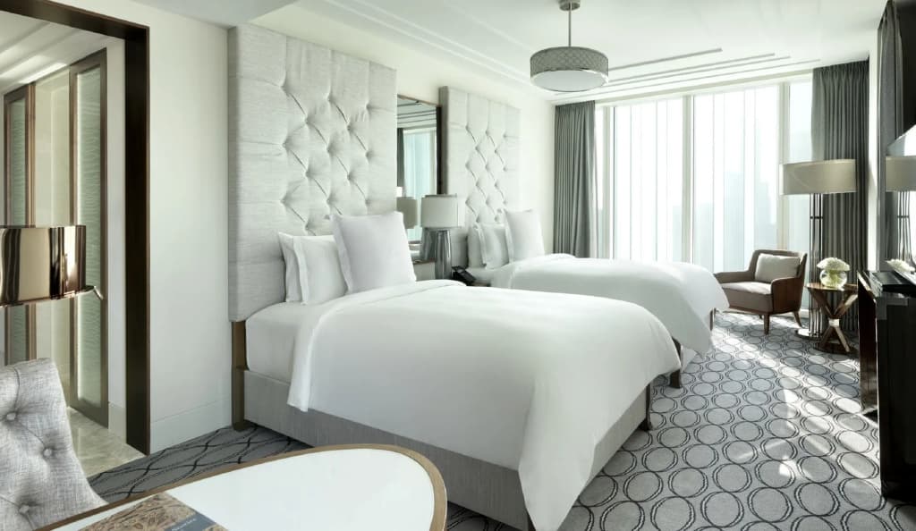 Four Seasons Hotel Abu Dhabi at Al Maryah Island - photo 7