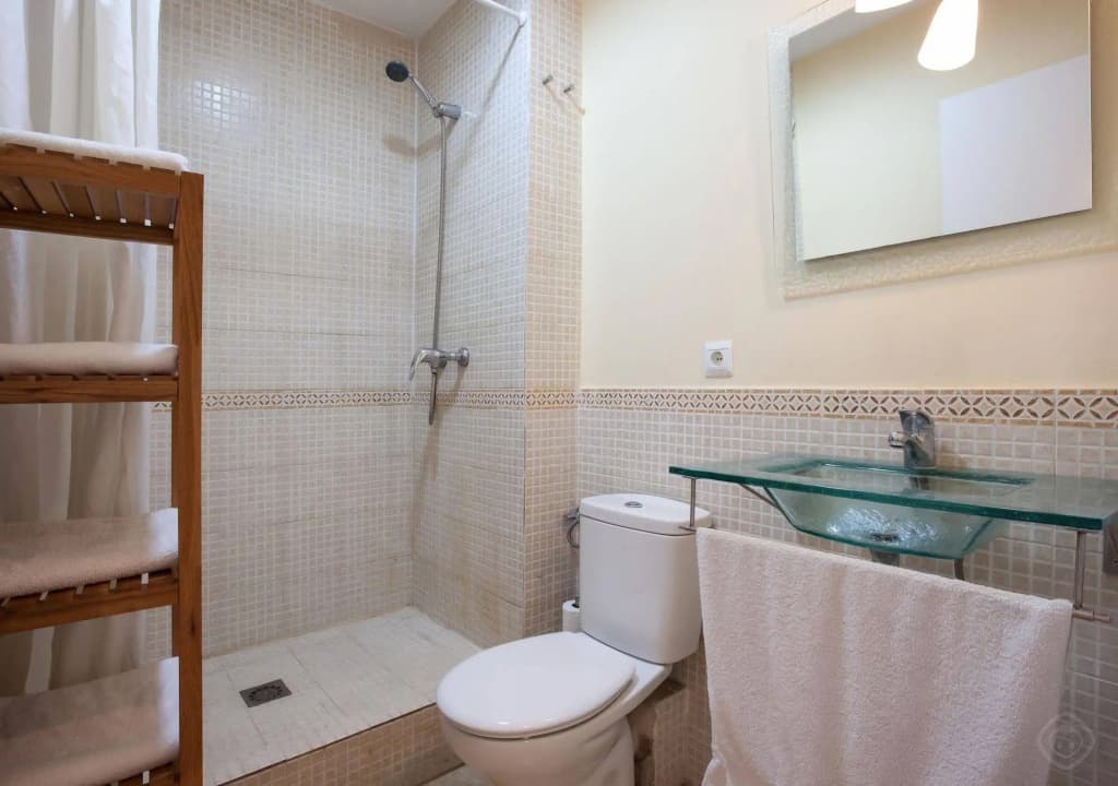 El Born Apartments - photo 12