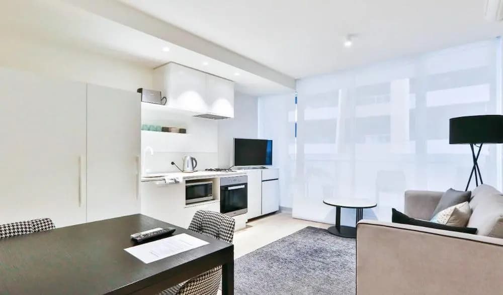 South Yarra Claremont Apartment - photo 24