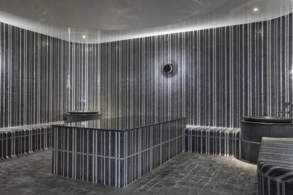 The Westin Doha Hotel & Spa - photo 19