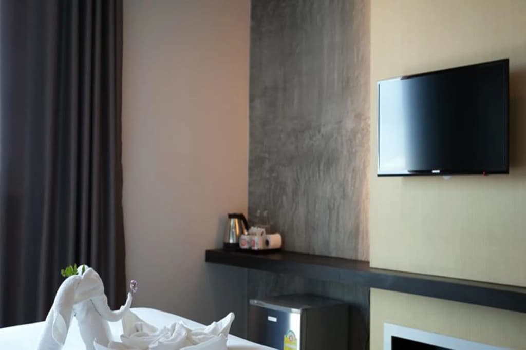 B2 Hotel South Pattaya Premier Hotel - photo 5