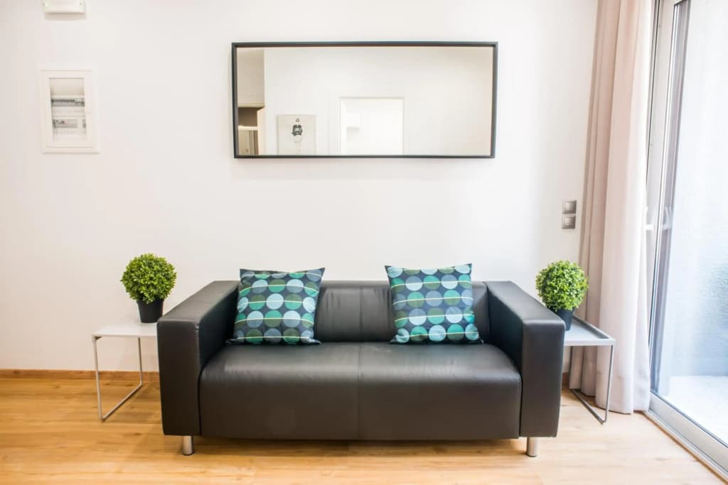 A22 Irresistible modern flat with balcony@centre - photo 9