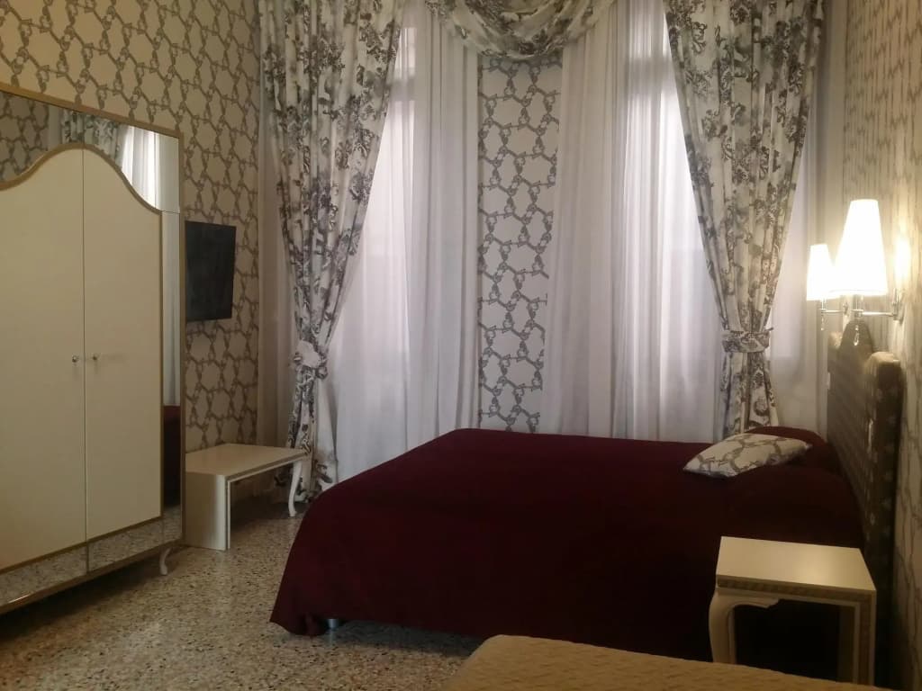 Hotel Cà Nobile Corner - photo 6