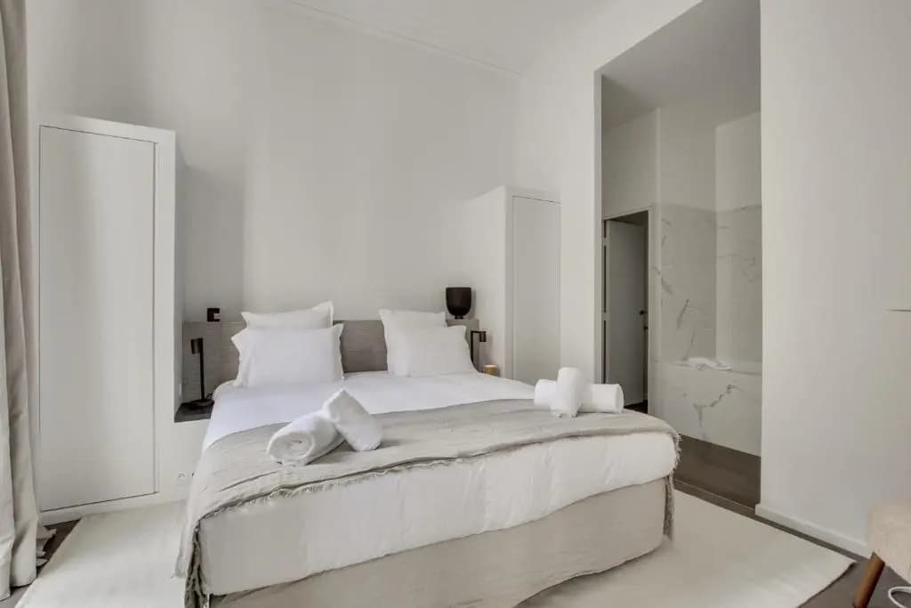 Modern Apt 3bdr/3bath - Louvre Museum/Tuileries - photo 3