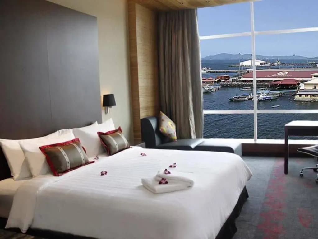 Grandis Hotel - photo 8