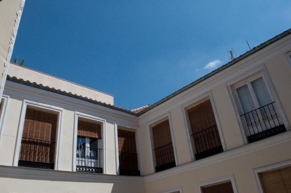 Hostal Yolanda - photo 17