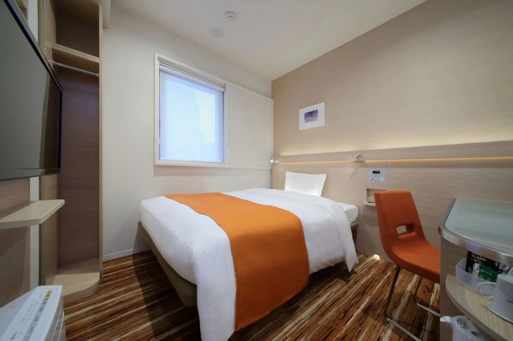 Keio Presso Inn Akasaka - photo 4