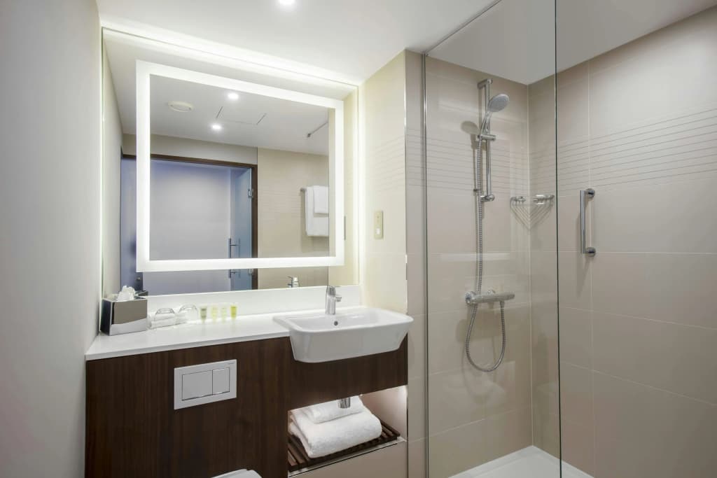 Courtyard by Marriott Edinburgh West - photo 8