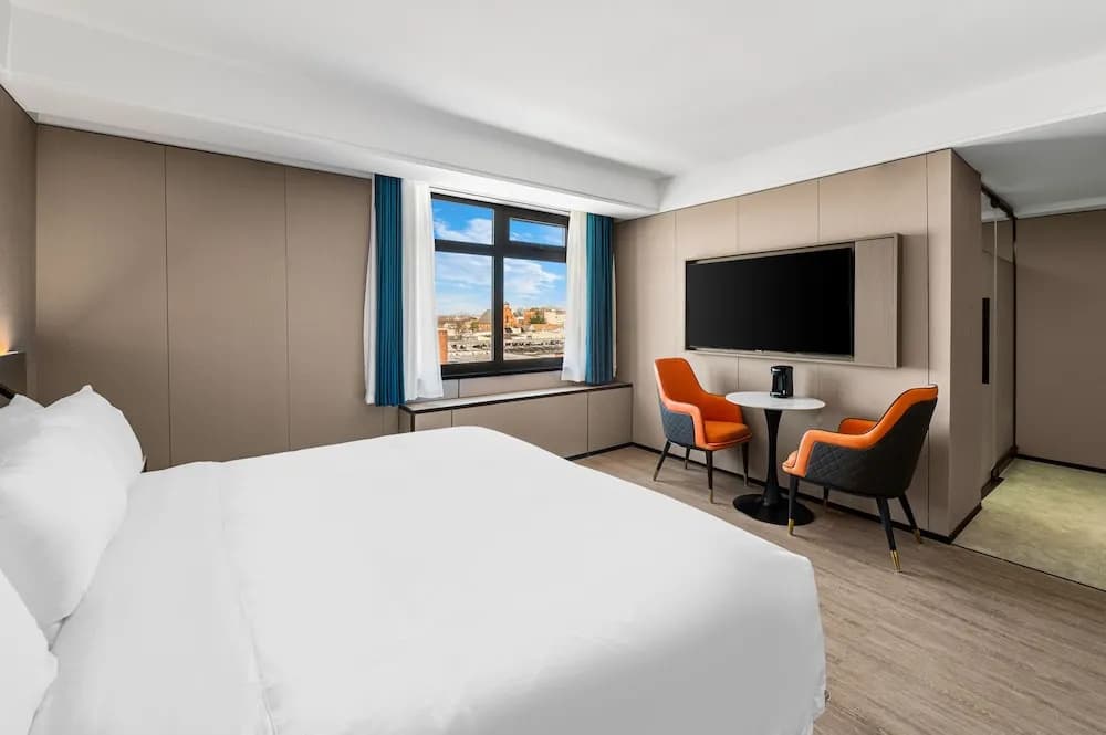 Ly New York Hotel - photo 18