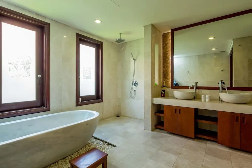 Luxury Danang Beach Pool Villa - photo 10