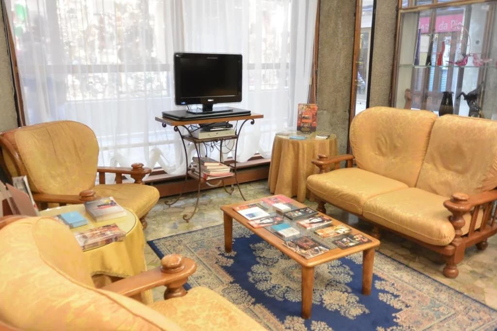 Hotel Ambassador Tre Rose - photo 13