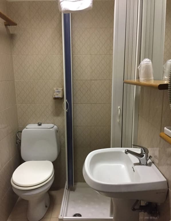 Hotel Lugano - photo 12