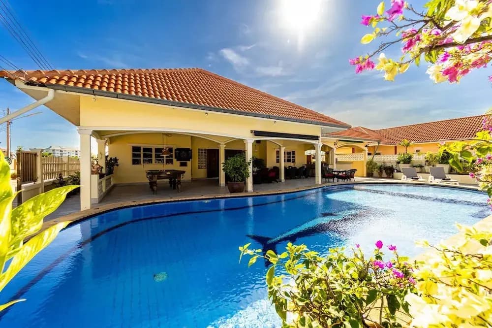 3 Bed Pool Villa - S102 - photo 16