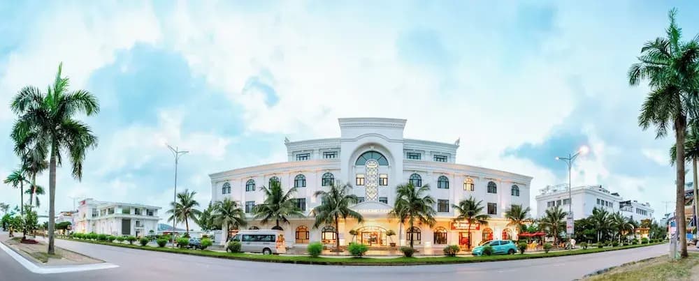 New Ha Long Hotel - photo 14