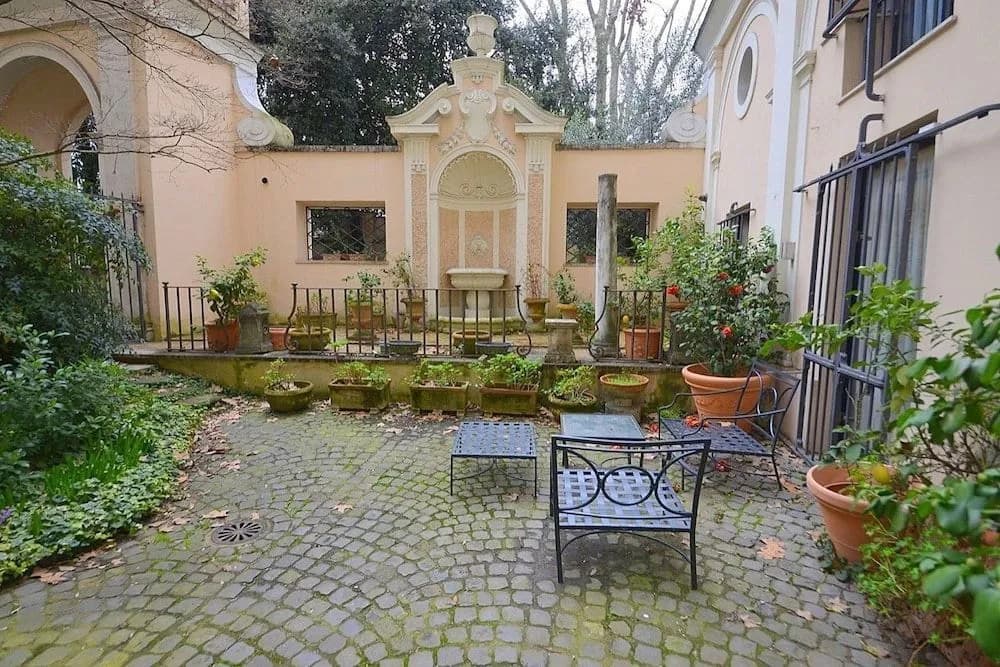 Prestigious Apartment Via Giulia - photo 8
