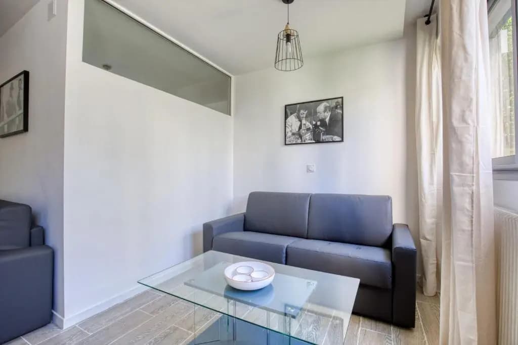 Superb Apartment Near The Bassin De La Villette - photo 4