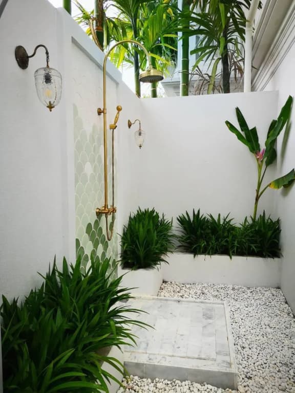 The Inside House - photo 15