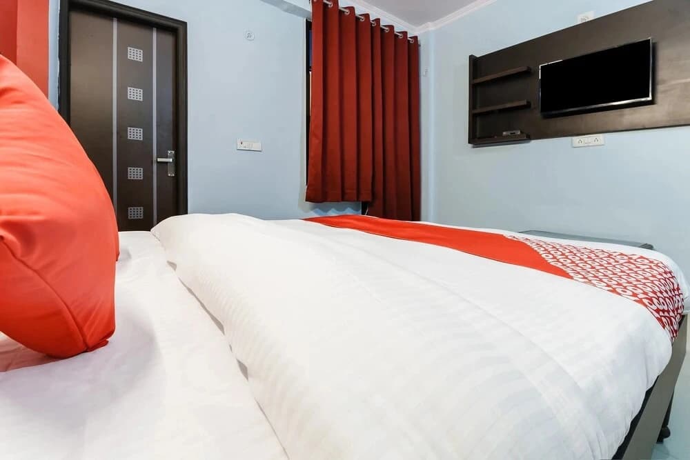 OYO Flagship 30504 P.R Residency - photo 5