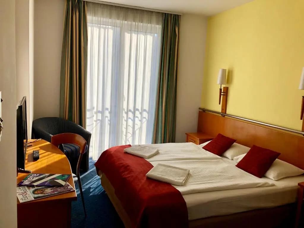 Hotel Veritas - photo 6