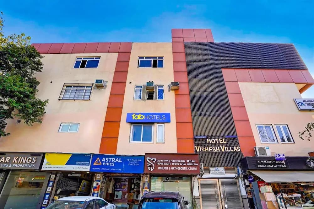 Fabhotel Vishesh Villas - photo 1