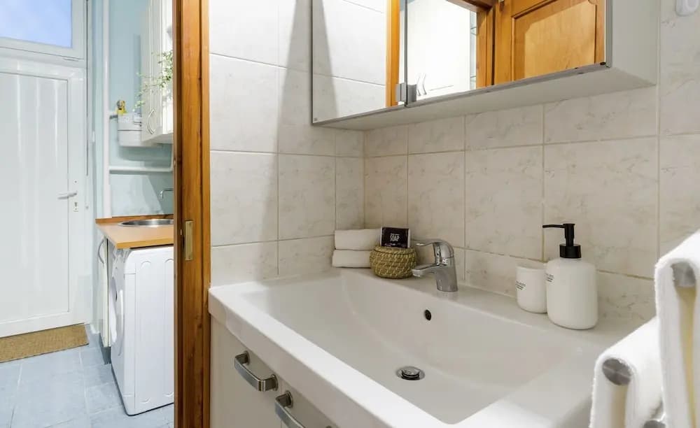 Shallot Apartments - photo 8