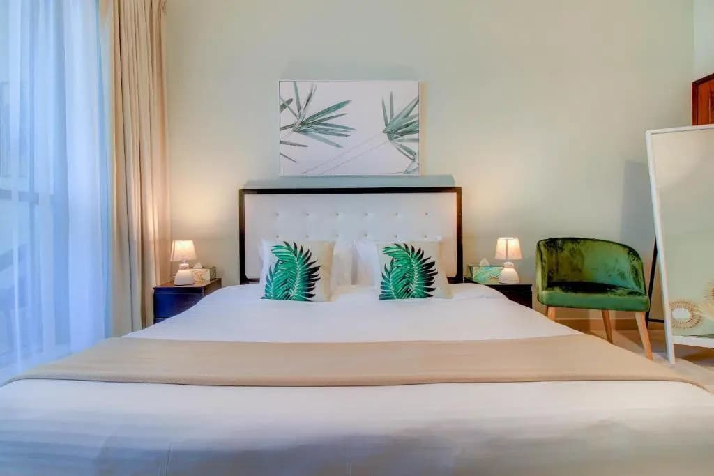 Durrani Homes - Luxurious Studio near Dubai Mall with pool view - photo 2