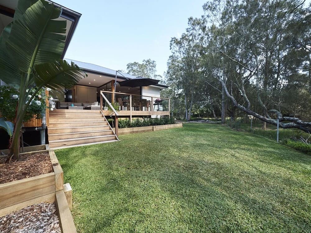 Bottlebrush Lodge (I740) - photo 11