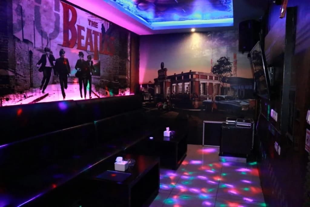 Hotel California - photo 24