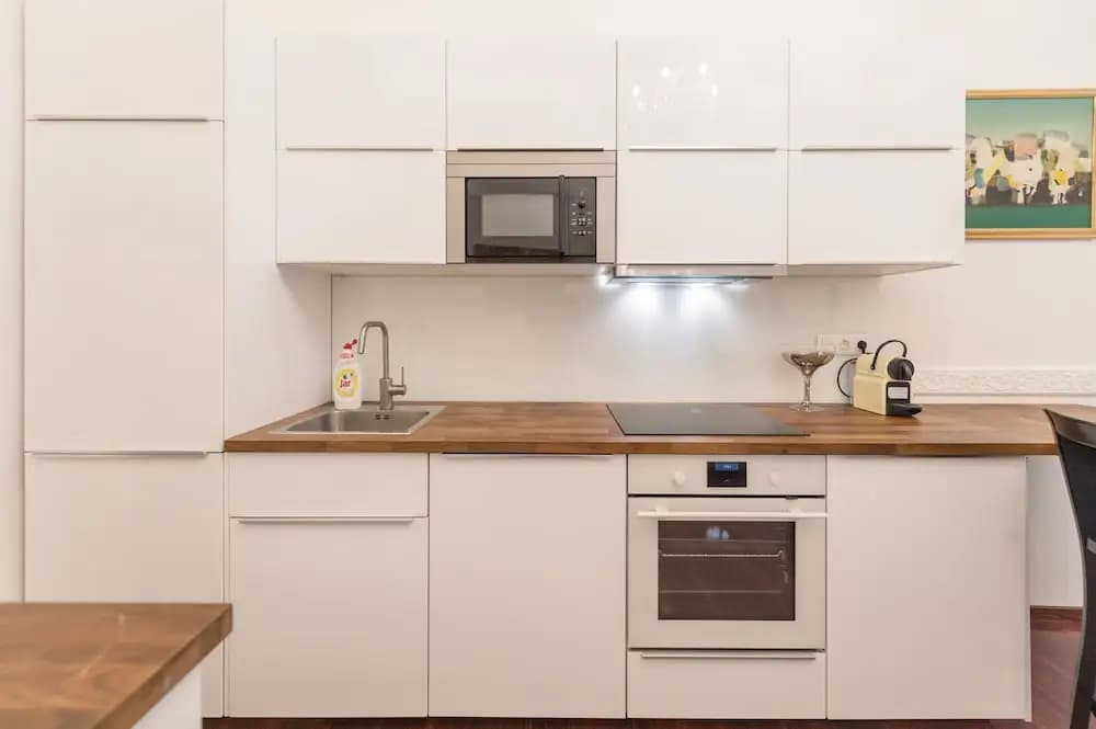 Music Academy Suite Café Vian Apartman Kft - photo 16