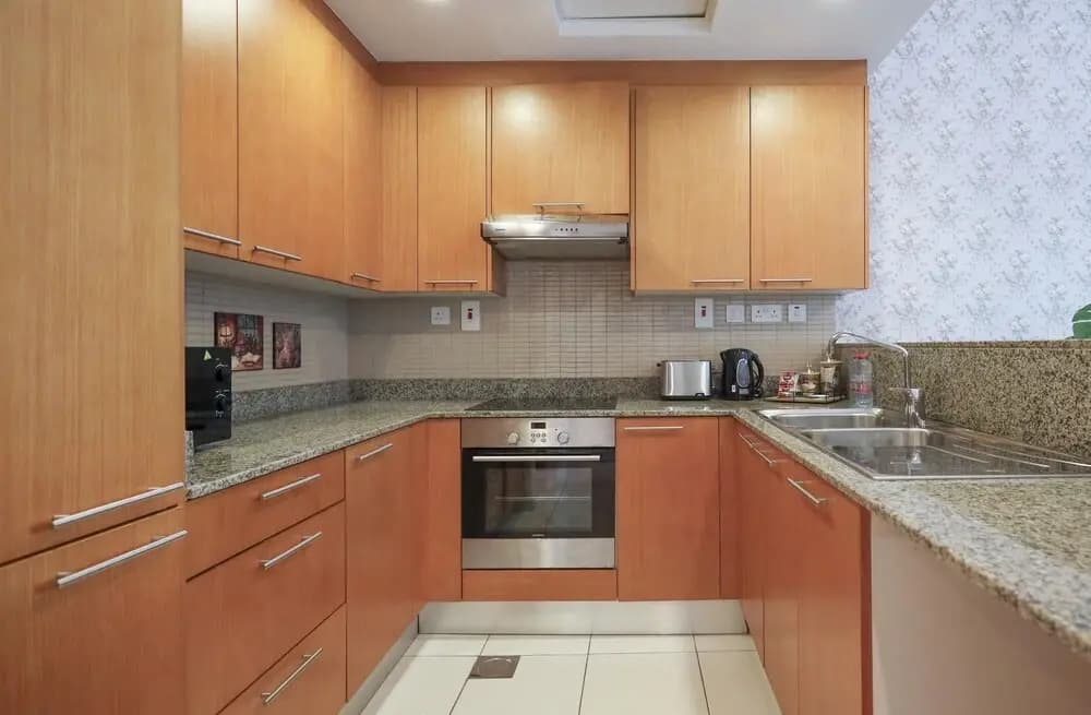 Elite LUX Holiday Homes - Bay Square Luxury Studio in Business Bay Dubai - photo 12
