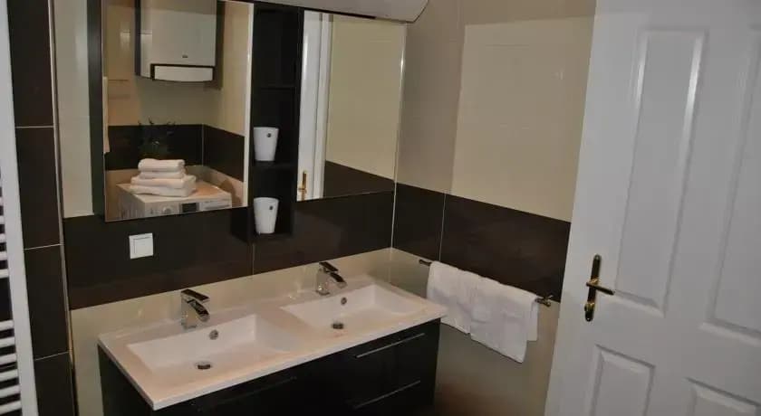 Schönbrunn Park Apartement - photo 8