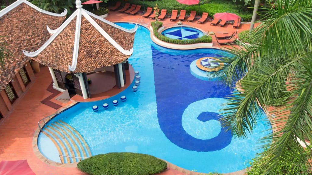 Sheraton Hanoi Hotel - photo 16