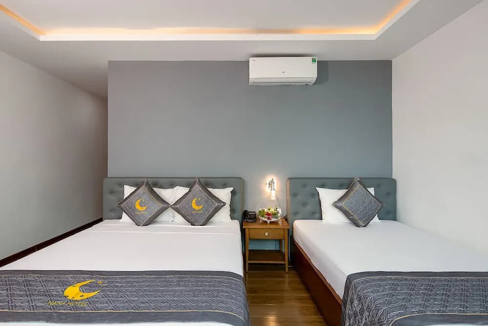 Hana Hotel Da Nang - photo 4