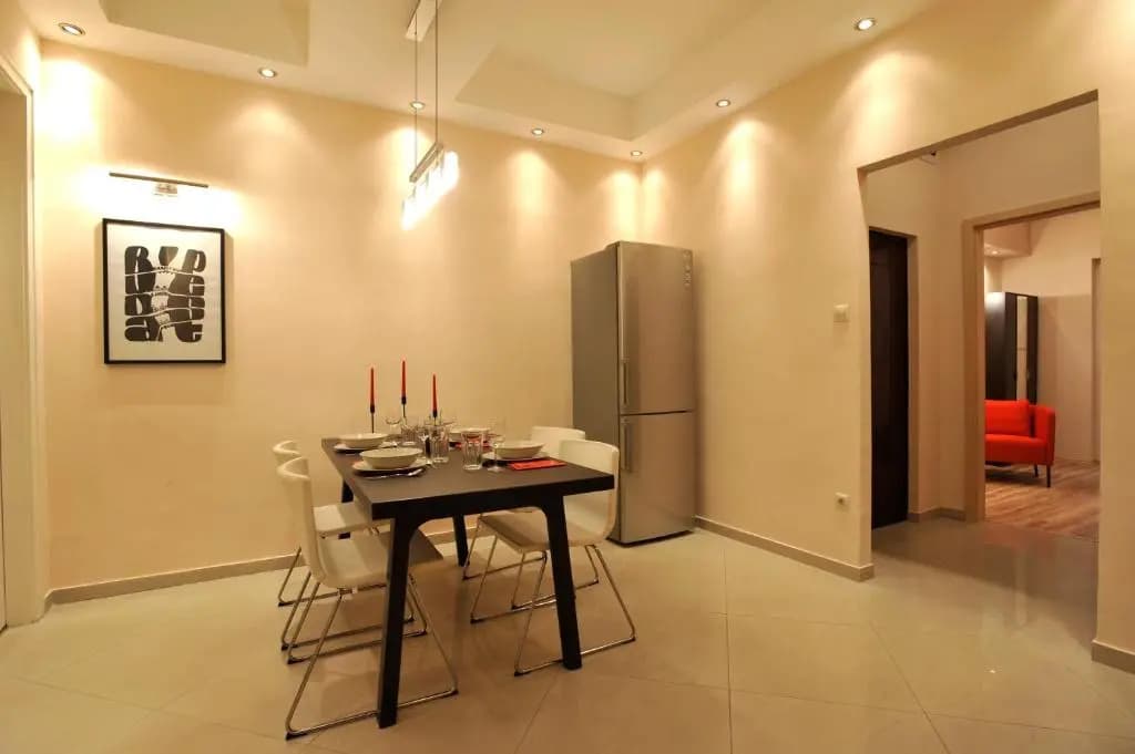 Synagogue Dream Home in The Center - photo 8