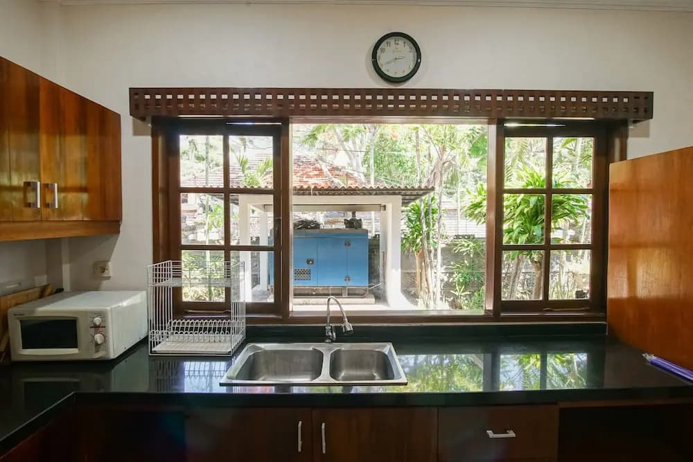 Baliana Villa Legian - photo 25