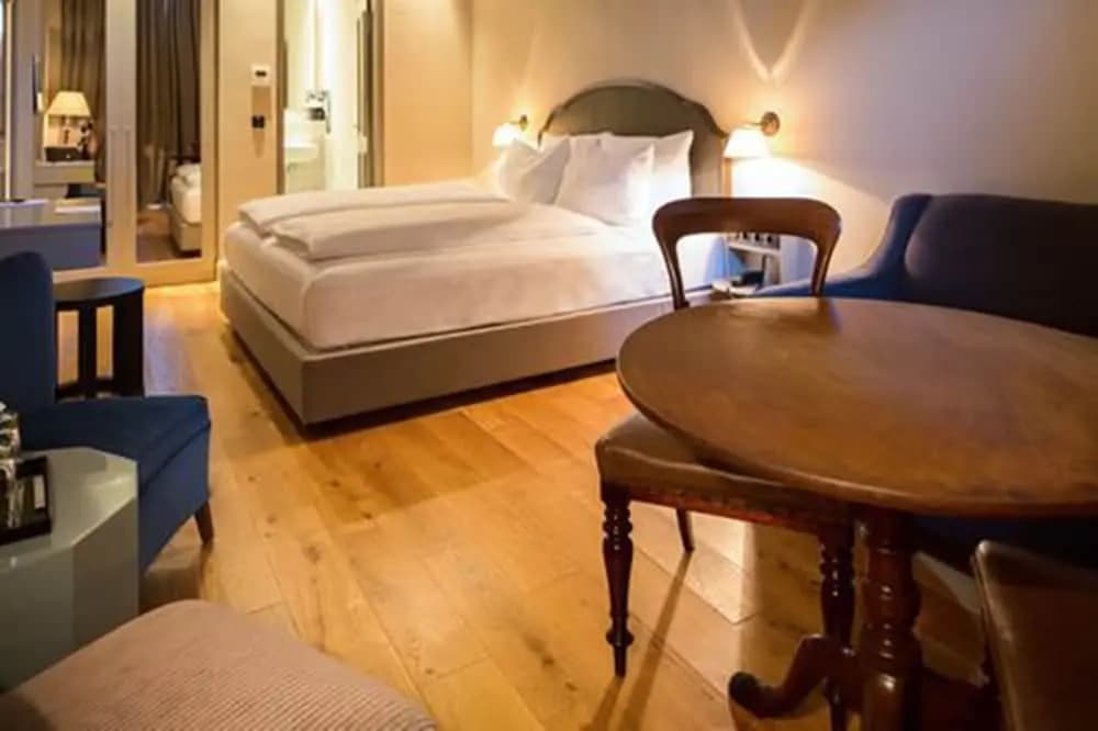 Hotel Taunus - photo 5