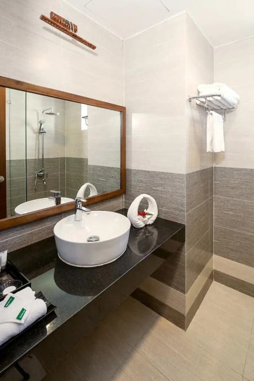 Tamarind Hotel Da Nang - photo 8