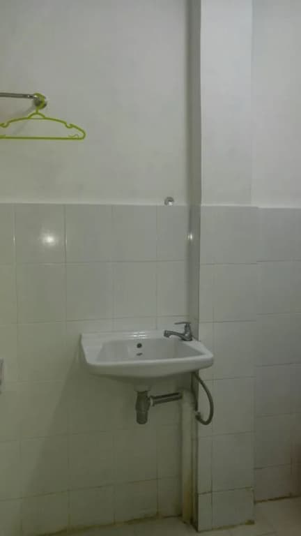 New Royal Hostel - photo 9