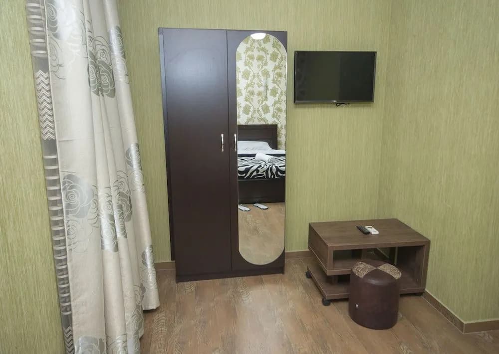 Hotel Elegant 2 - photo 2