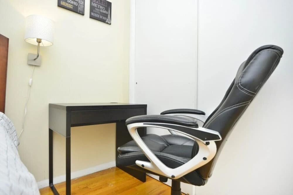 Fancy 2 BR on Upper East Side - photo 10